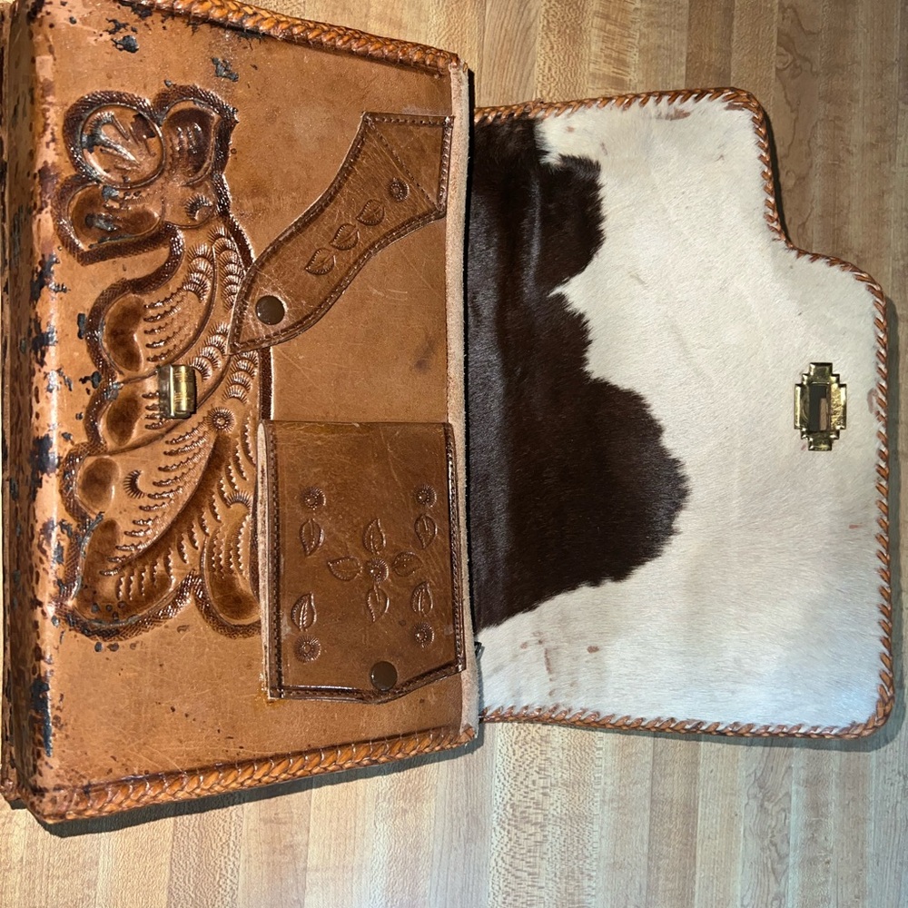 Vintage reversible hand tooled leather purse